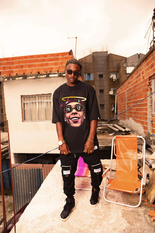 Camiseta Oversized KEVIN - PRETO Calmô