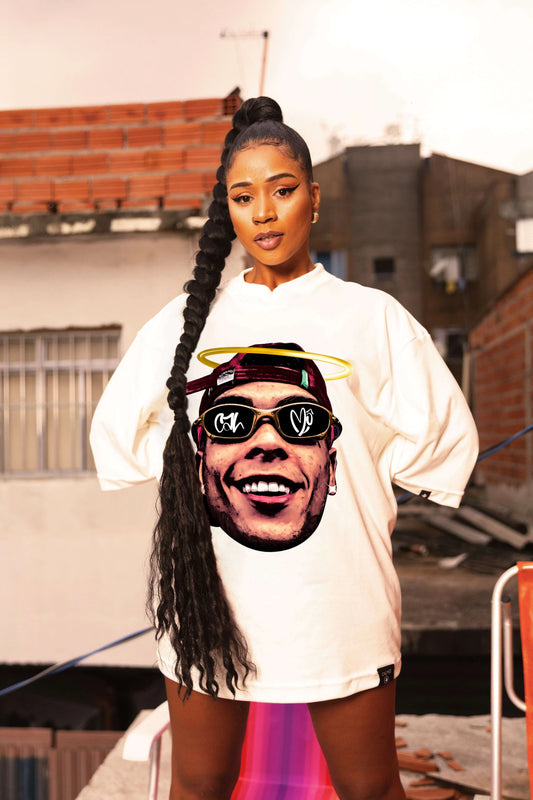 Camiseta Oversized KEVIN - OFF WHITE Calmô